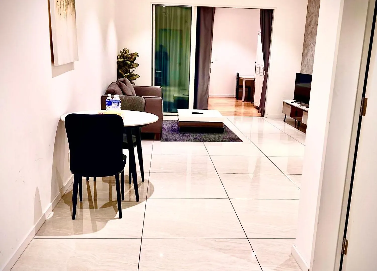 Grand Suites Quill Residence Klcc Kuala Lumpur Hotel