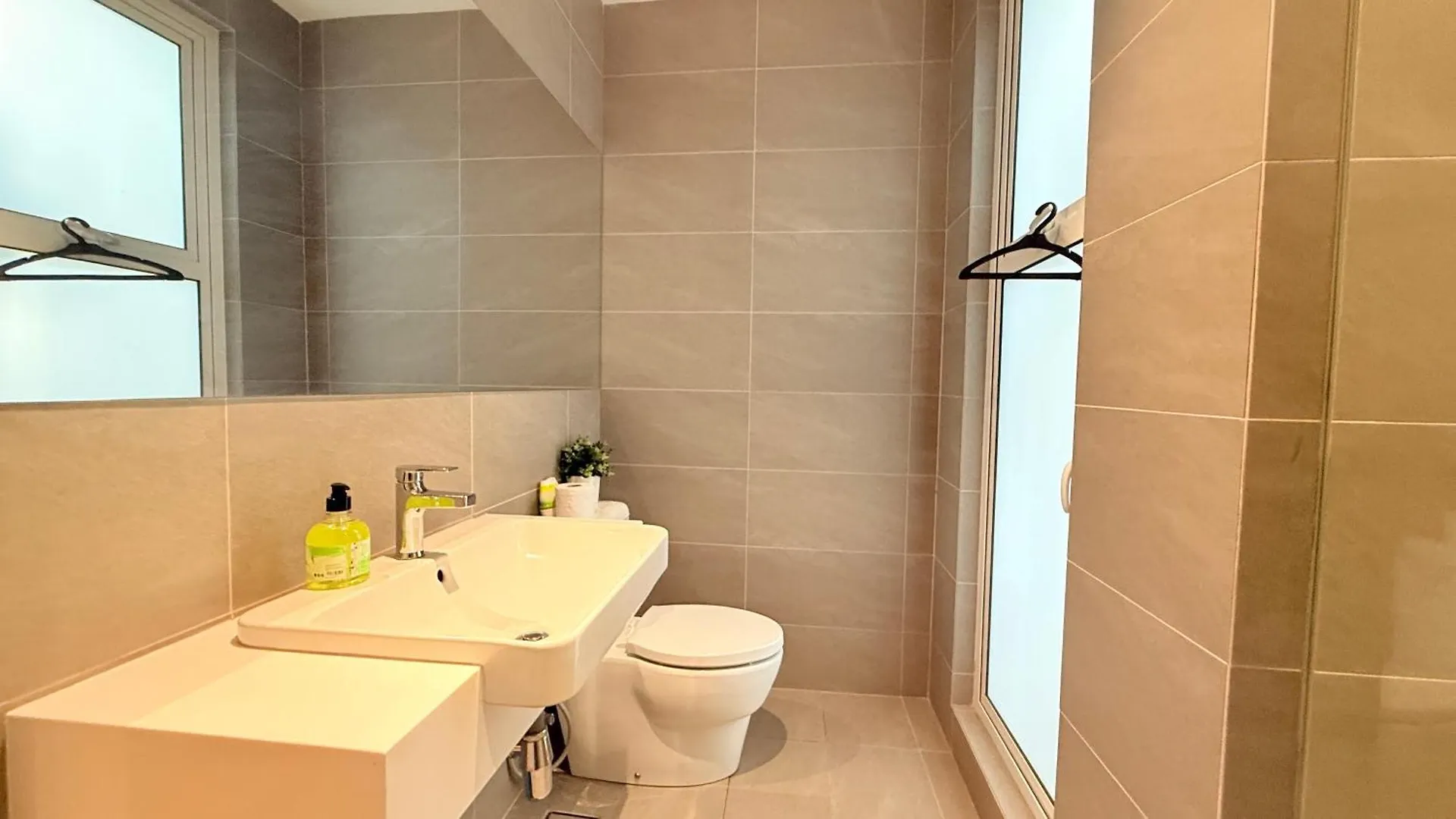 Grand Suites Quill Residence Klcc Kuala Lumpur 4*,